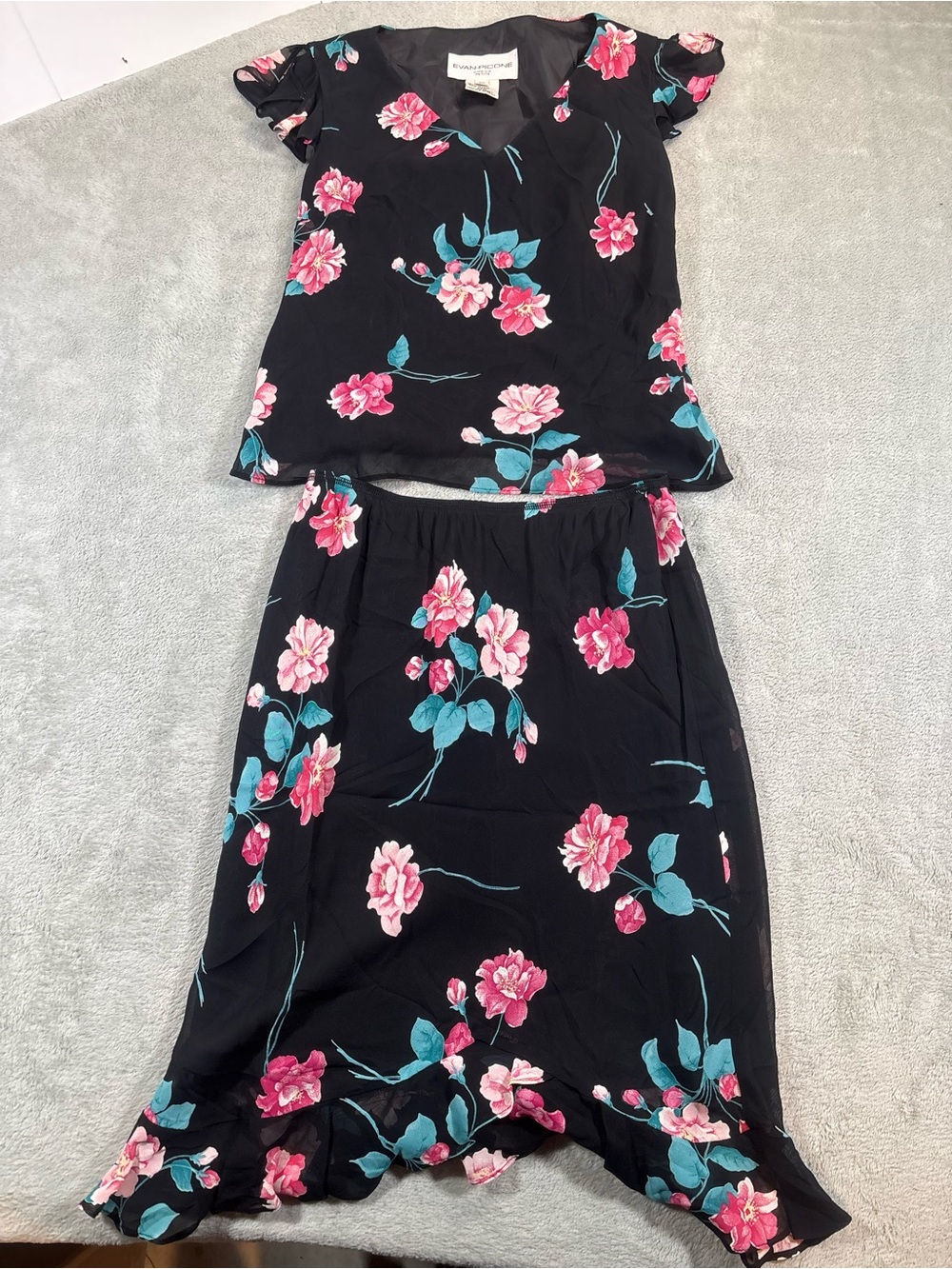 Vintage Evan-Picone Floral Rayon Two-Piece Skirt & Top Set - Size 2